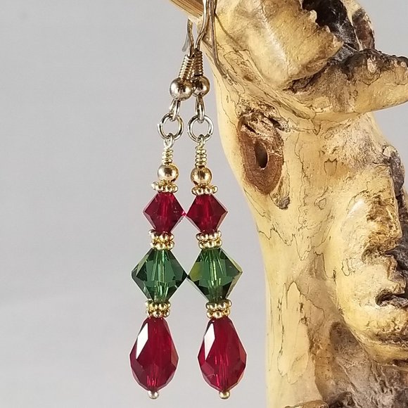 ***SOLD*** Red and Green Swarovski & Sterling Earrings - Picture 1 of 11